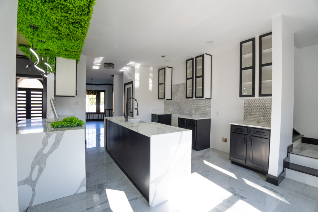 Oriole Drive House — photo 5