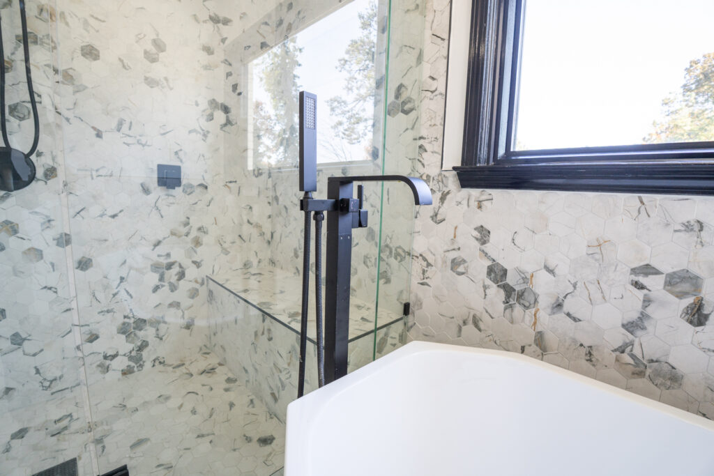 Oriole Drive House — photo 9