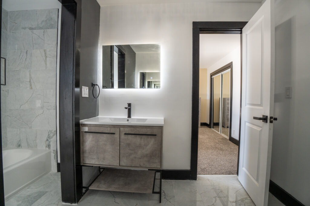Oriole Drive House — photo 17